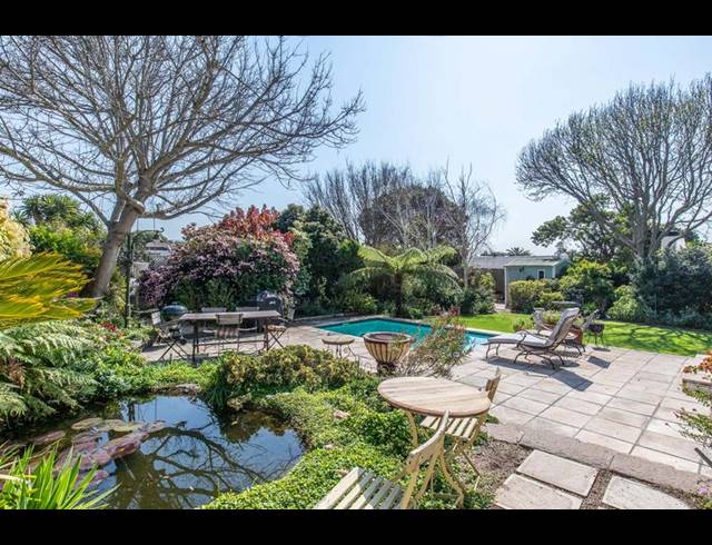 3 BEDROOM HOUSE FOR SALE IN LAKESIDE